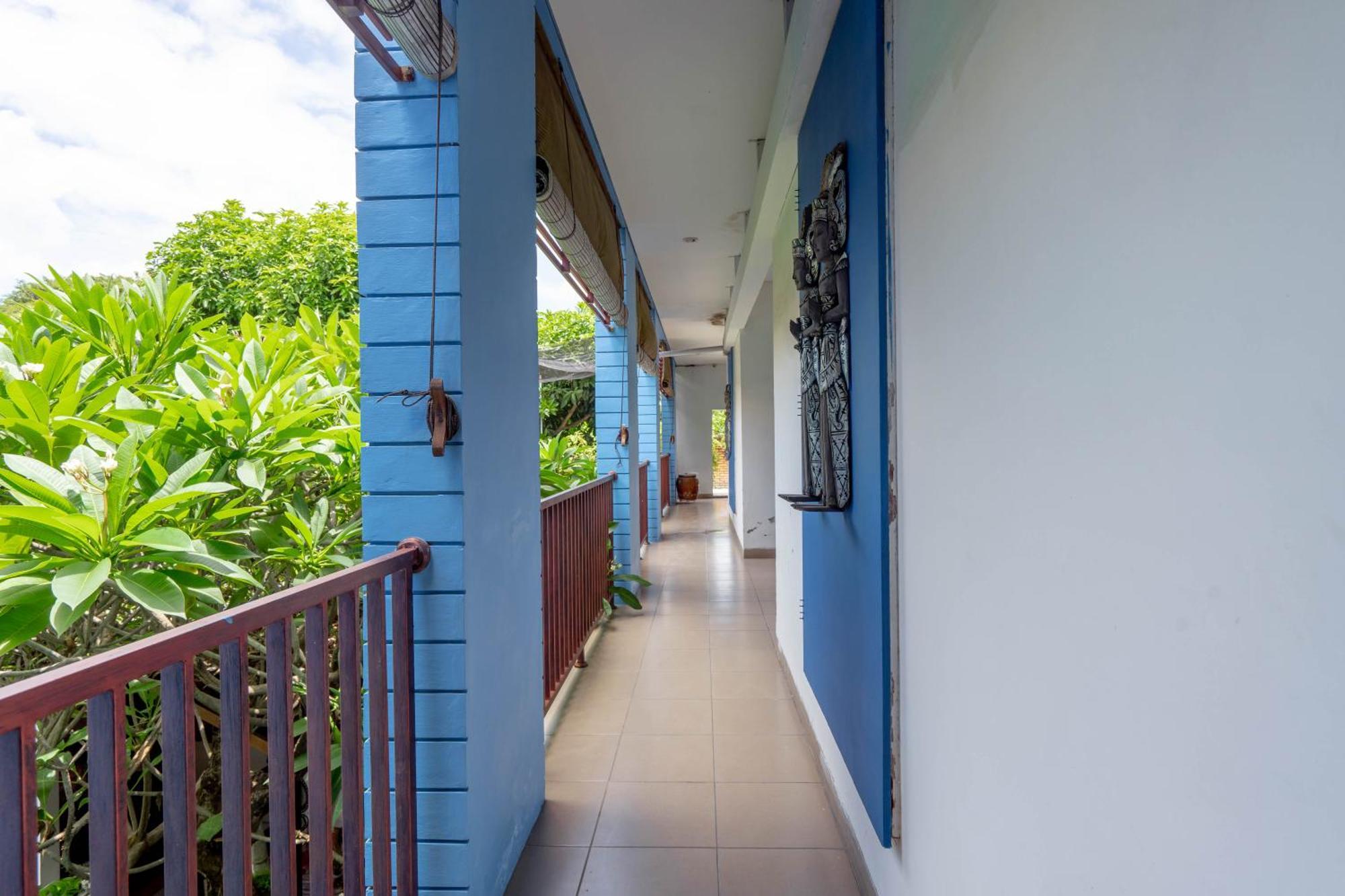 Reddoorz Near Pantai Sanur Bali Hotel Exterior photo