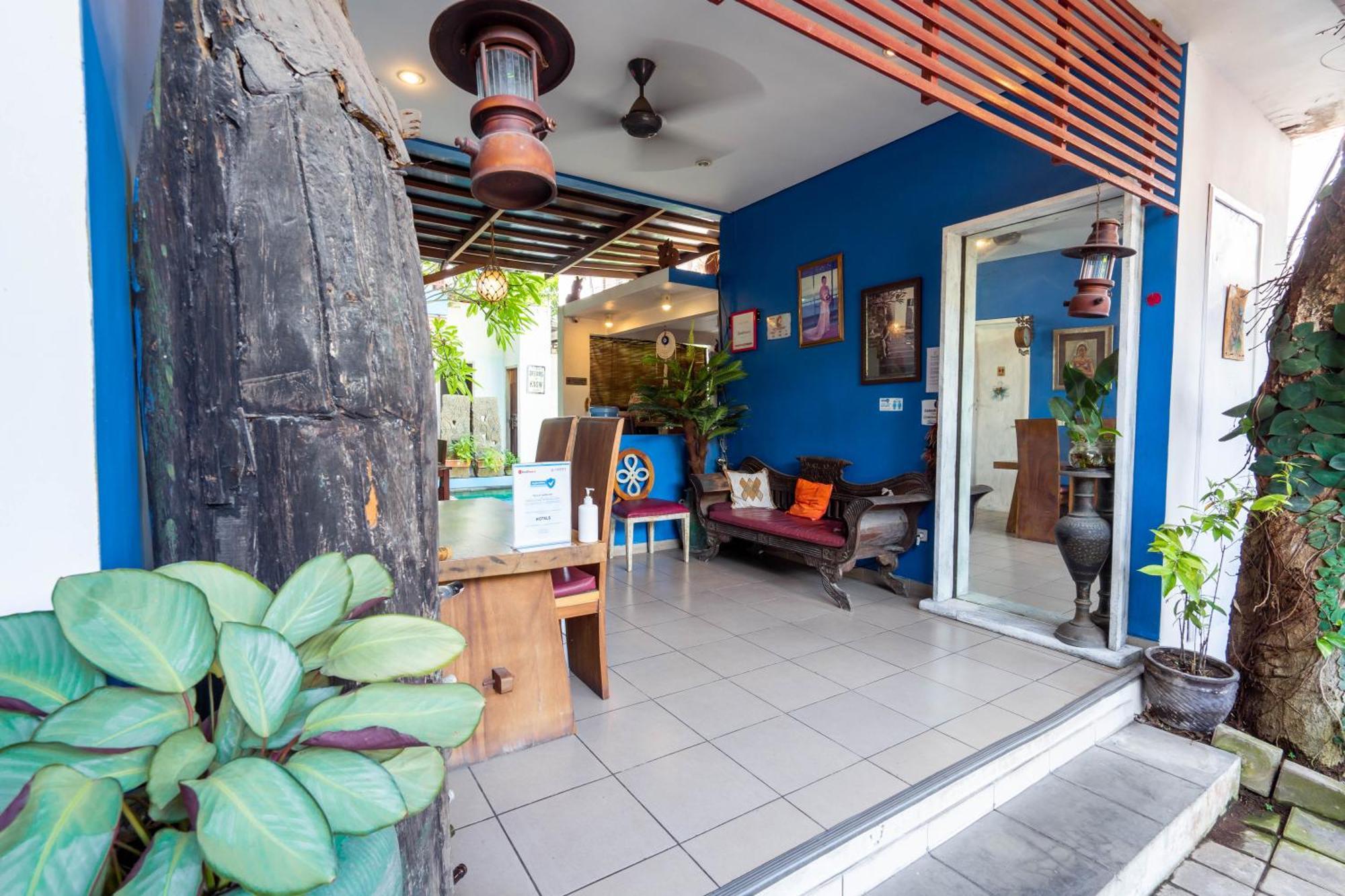 Reddoorz Near Pantai Sanur Bali Hotel Exterior photo