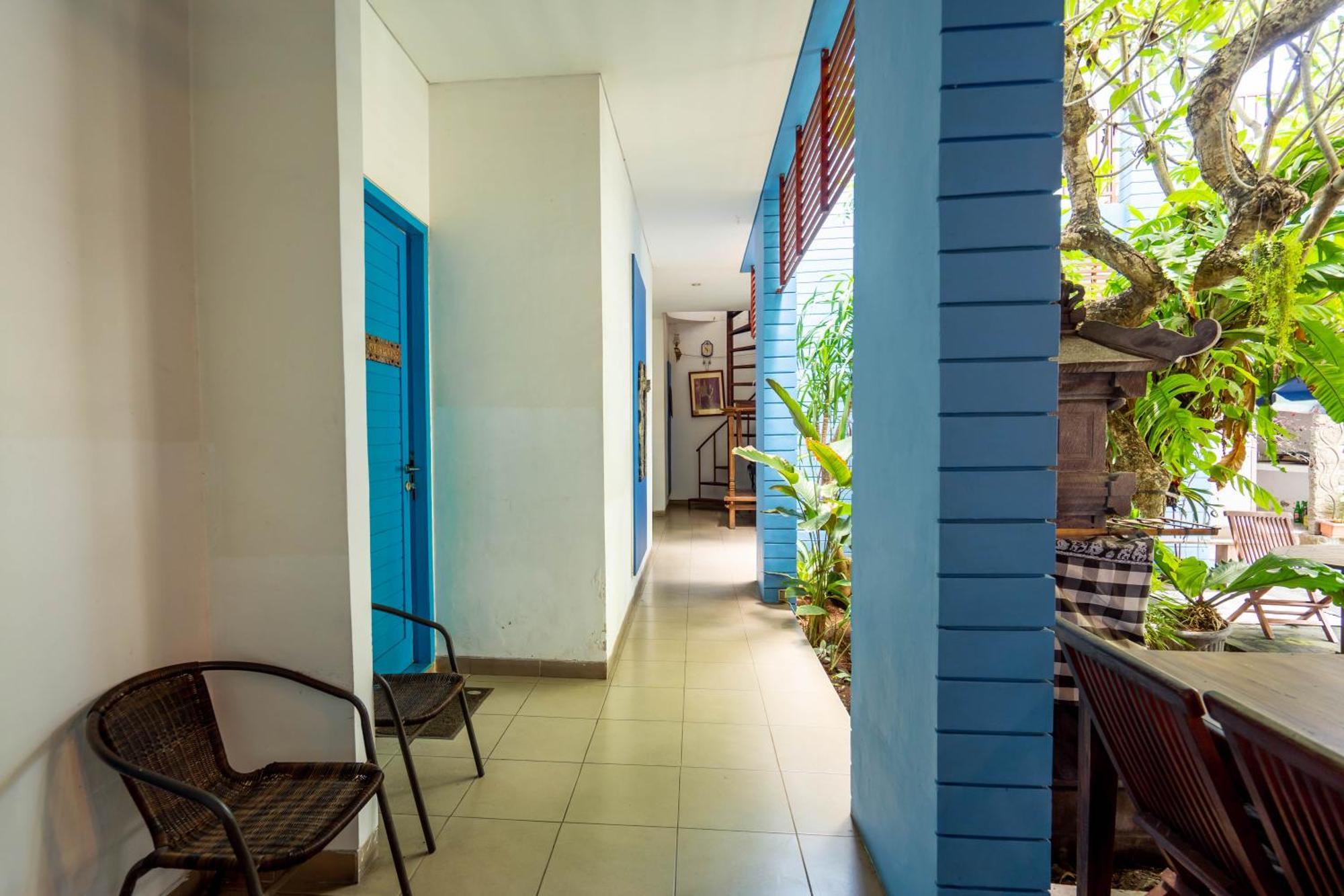 Reddoorz Near Pantai Sanur Bali Hotel Exterior photo